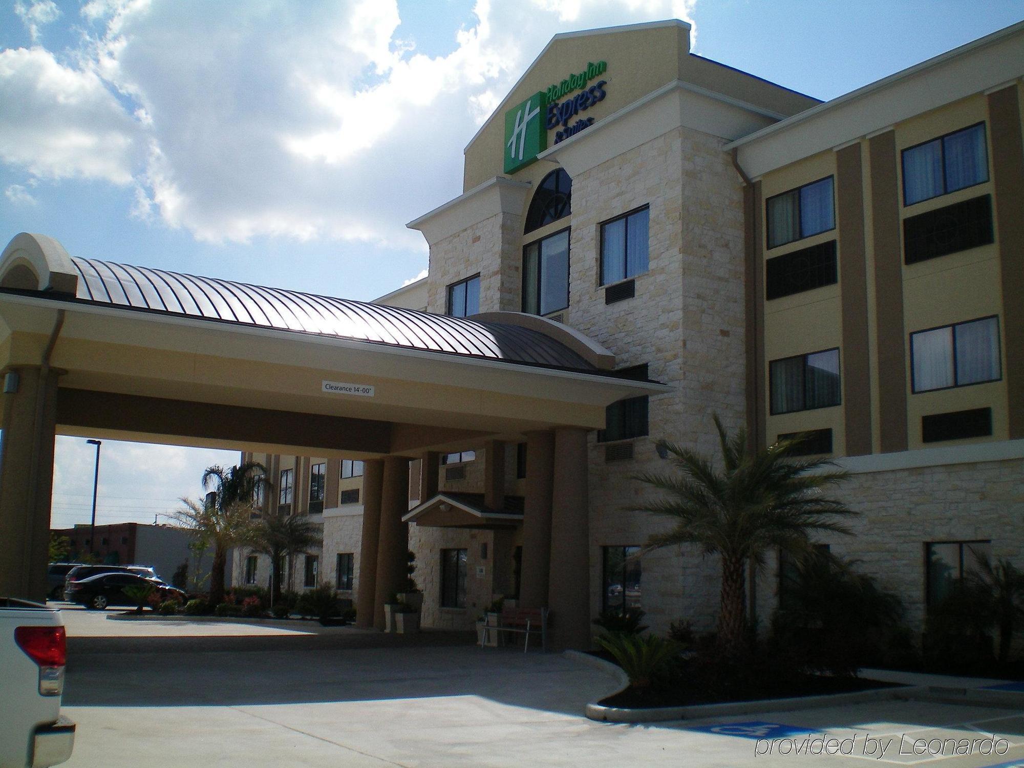 Holiday Inn Express Hotel & Suites Beaumont Northwest, An Ihg Hotel Экстерьер фото